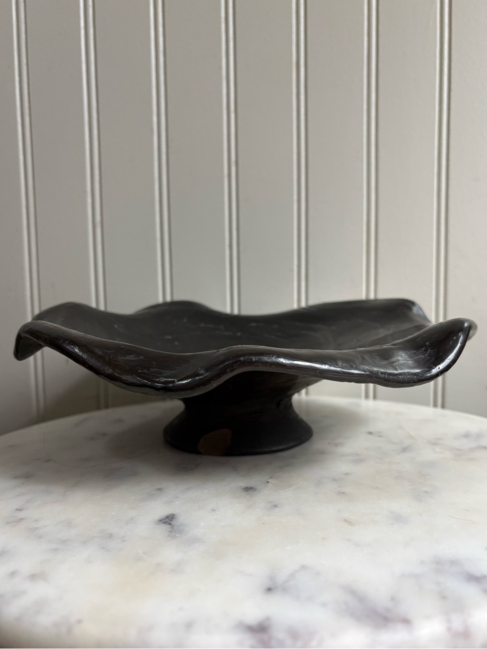 Vintage Mexican Pottery Scalloped Wavy Edge Shallow Pedestal Dish Black VTG Boho